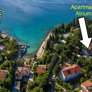 Atrium , Malinska Kroatien